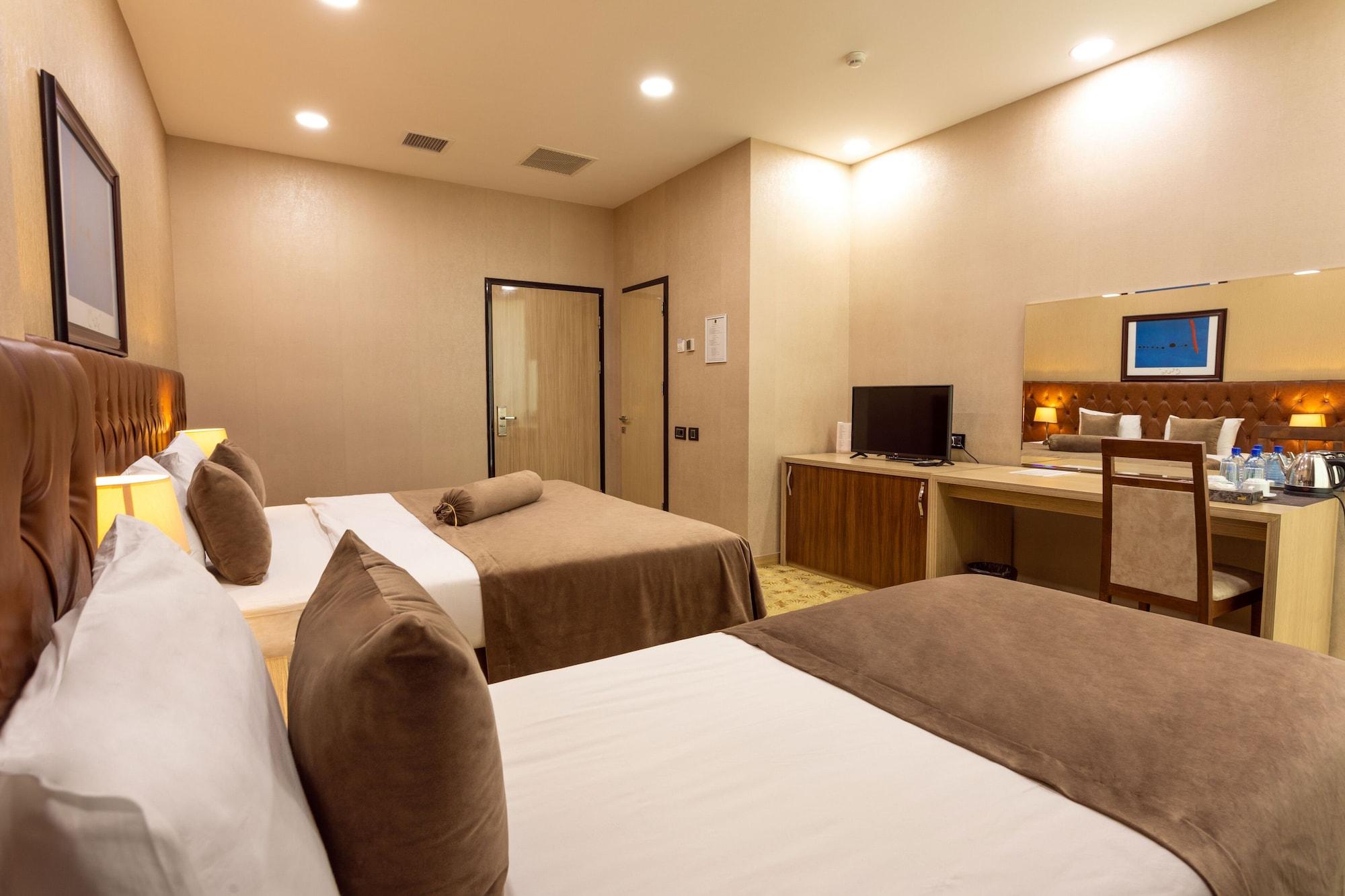 West Shine Hotel Baky Esterno foto