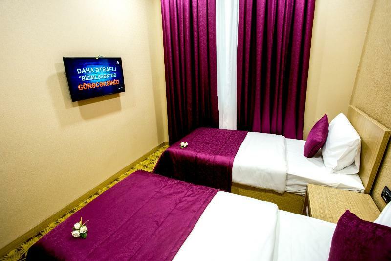 West Shine Hotel Baky Esterno foto