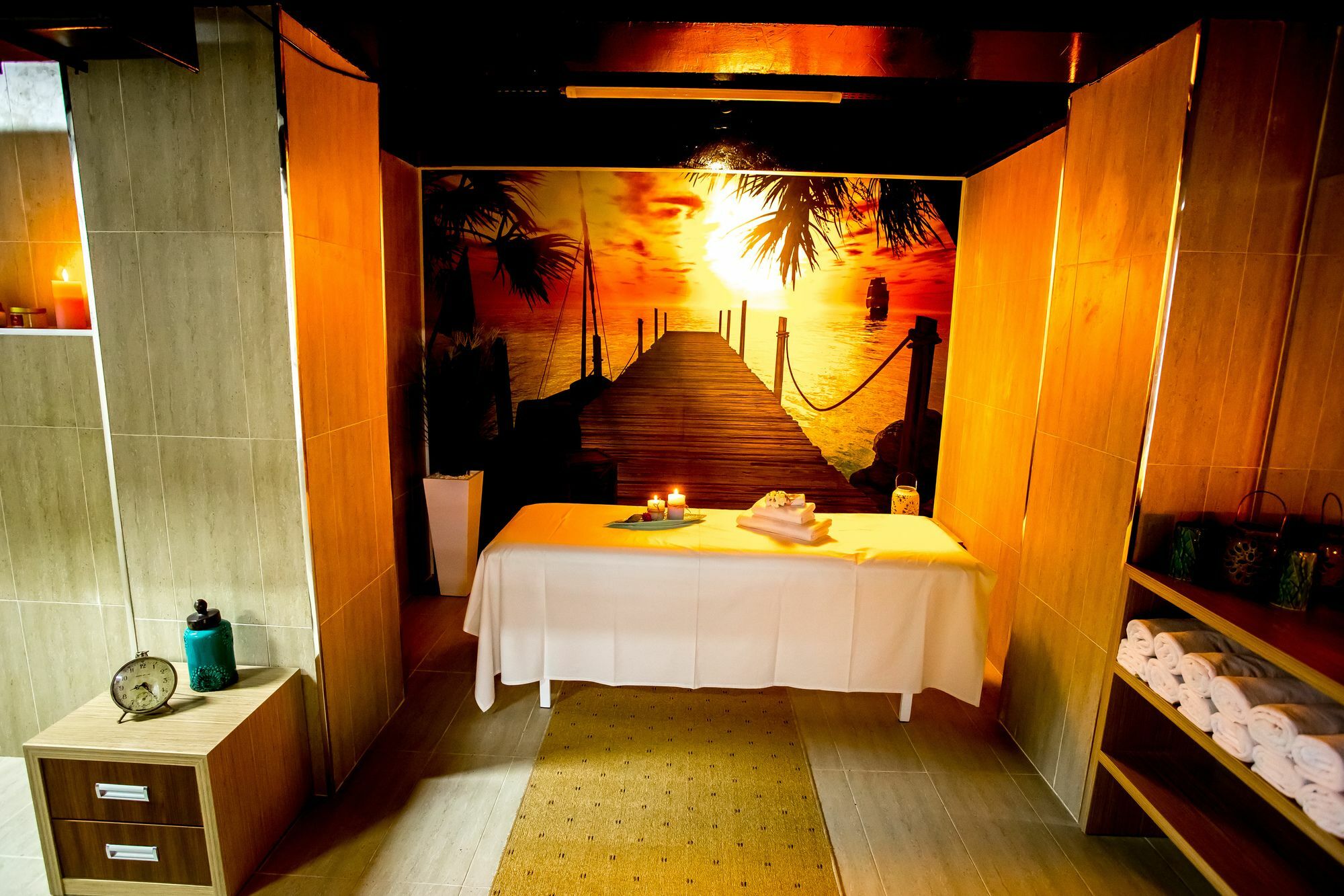 West Shine Hotel Baky Esterno foto