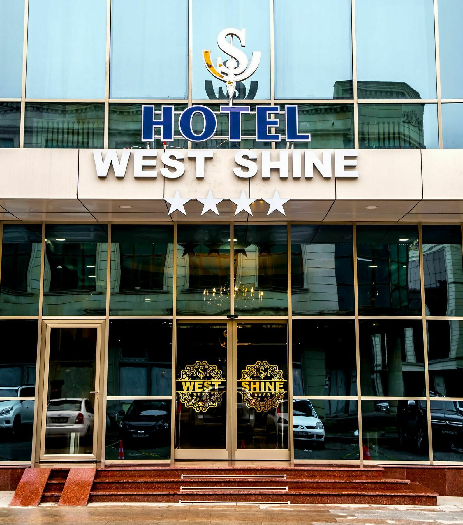 West Shine Hotel Baky Esterno foto